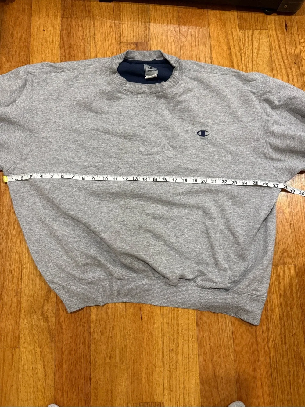 Vintage 1990s Champion Classic Crewneck Sweatshirt - Grey / Navy Inner Lining